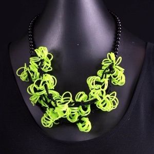 Whimsical Necklace Elastic & Wire